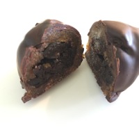 Vegan chocolate bites:  Polish "śliwki w czekoladzie"